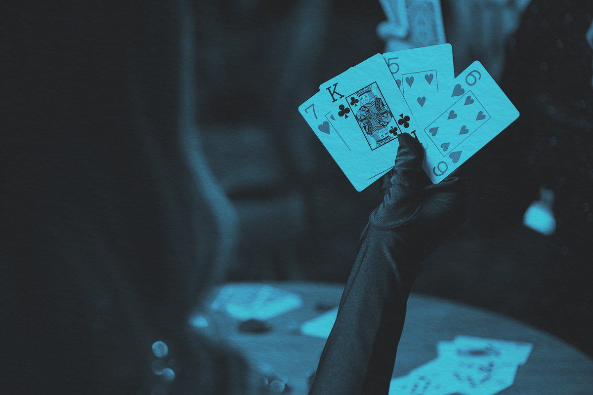 What Is a ‘Card Sharp’ vs. a ‘Card Shark’? - Word Smarts